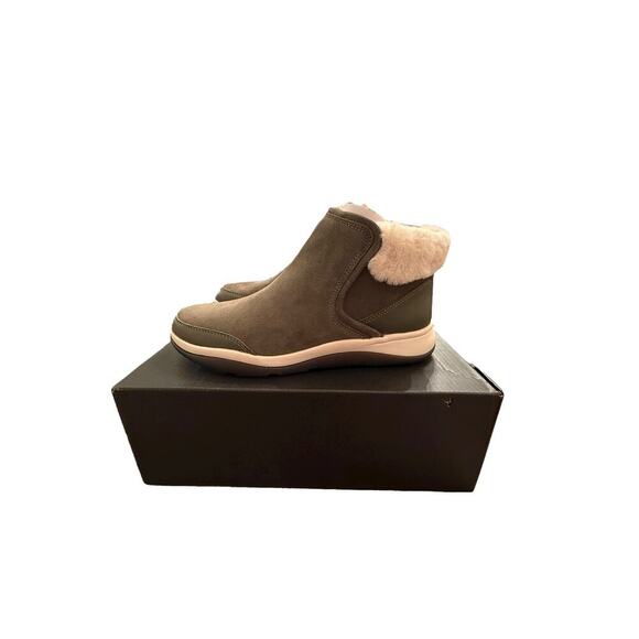 Vionic Women's Olive Norwood Faux Fur Water-Repellent Suede Boots Size 8 - Picture 6 of 12